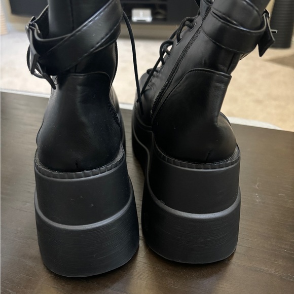 CELNEPHO sz 10  Platform Boots Square Toe Lace up Zip  Combat Wedge Ankle Boots - Picture 4 of 5